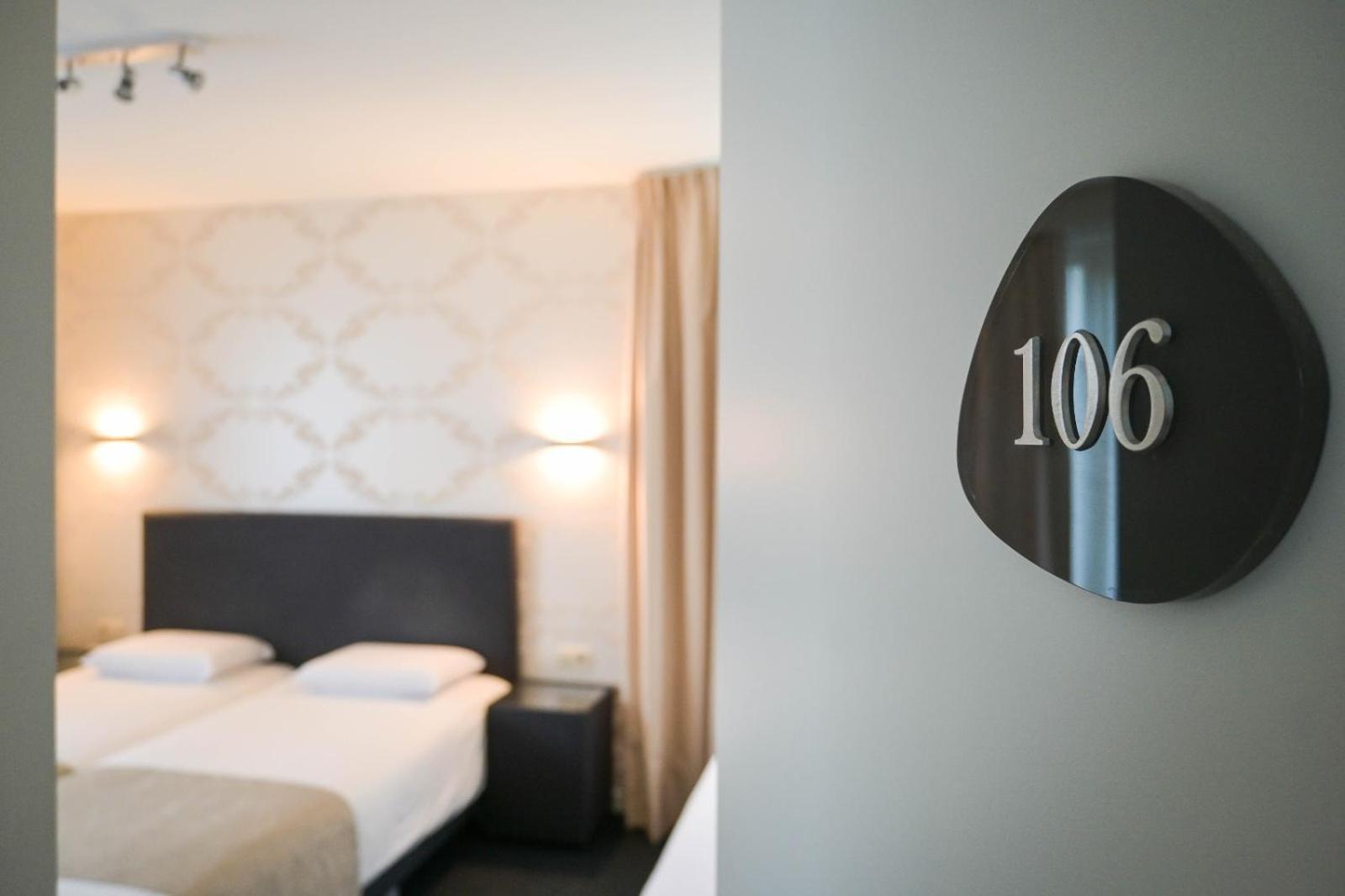 Hotel Essenza Puurs Bagian luar foto