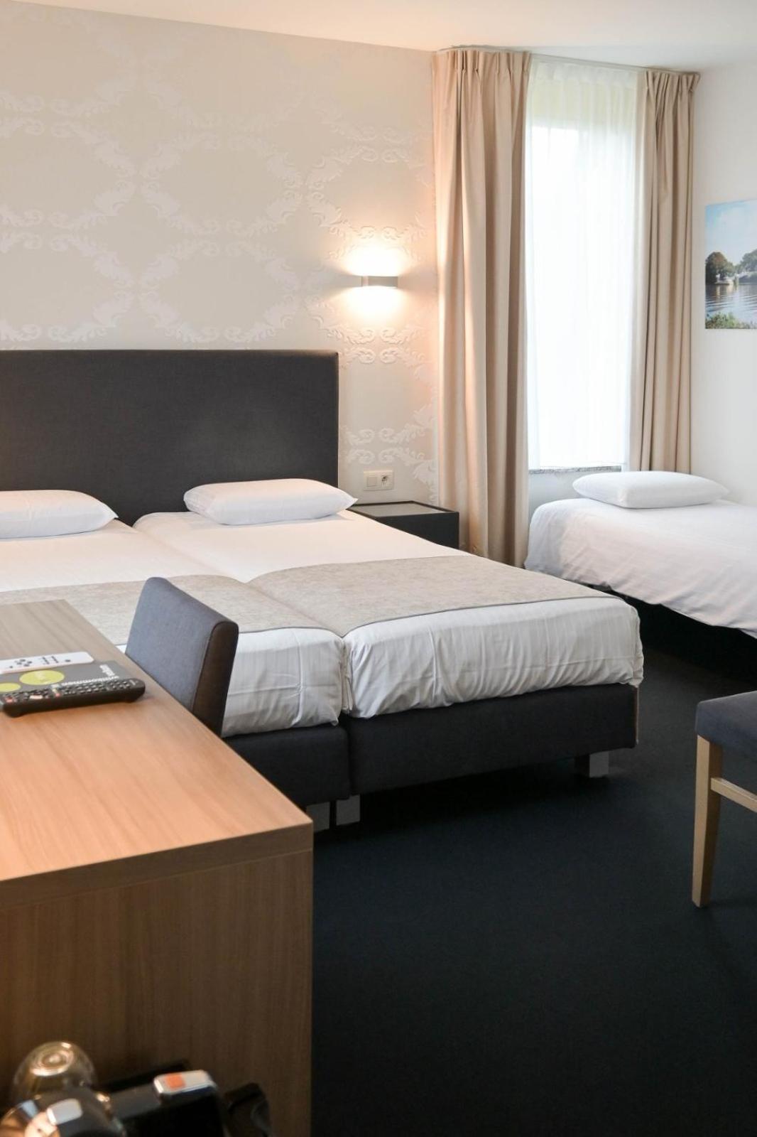 Hotel Essenza Puurs Bagian luar foto